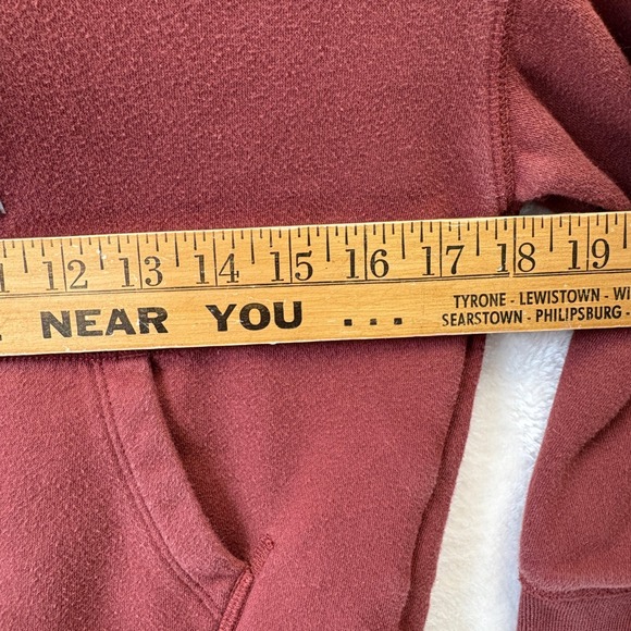 GAP Star Wars Mandalorian Hoodie Kids‎ Size Small Dark Red Pullover Graphic - Picture 4 of 11